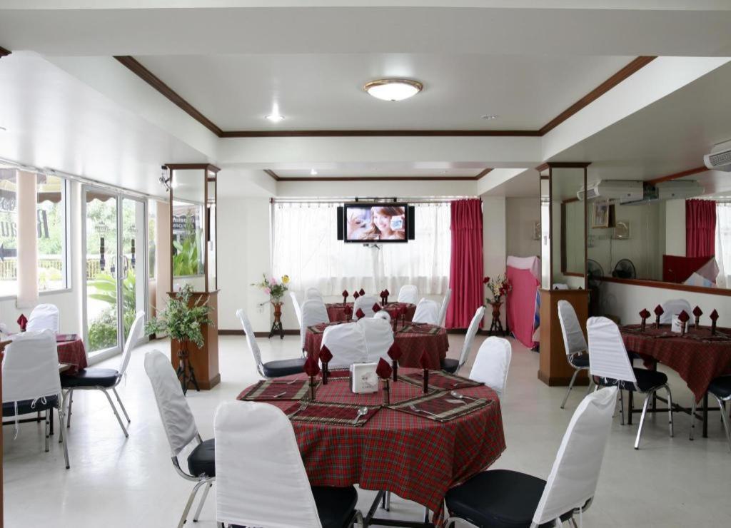 Ratchaphruek 2007 Hotel Chom Thong Exterior foto
